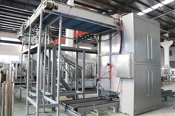 Cans unloading machine