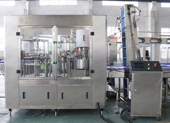 carbonated drink filling machine