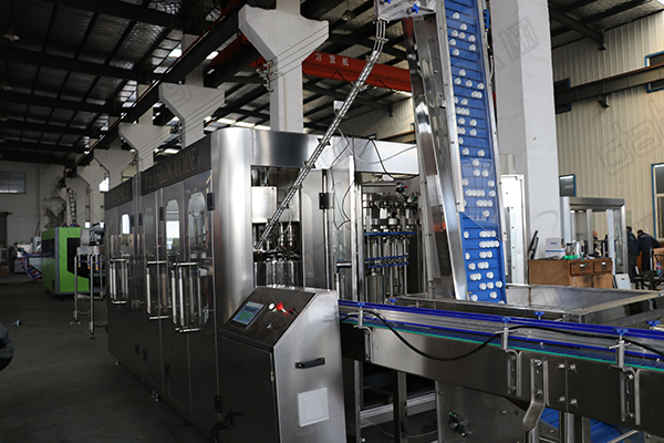 Soft Drink Beverage Filling Machine Production Line With Plastic Bottle