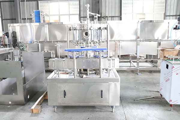 500-1000BPH Carbonated Drink Bottle Capping Machine