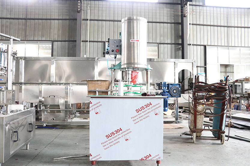 Revolutionizing Beverage Production with Advanced Carbonated Soft Drink Filling Machines