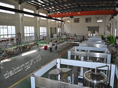 Datong Water Filling Machine Manufacturing workshop 