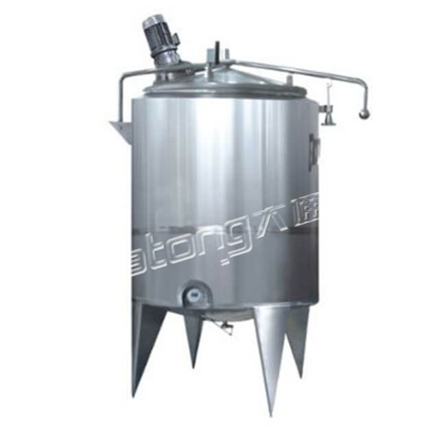 Insulated tank