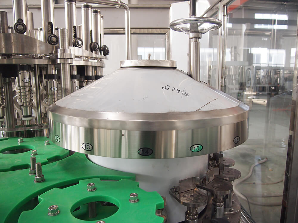 Aluminum Foil Sealing Filling Machine For Coconut Beverage